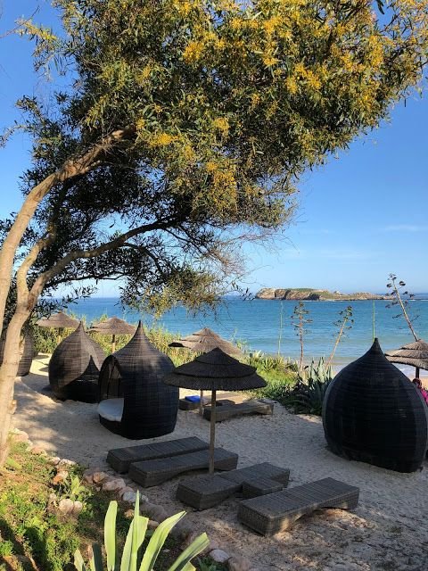 This may contain: there is a sign that says algarve, portugal with kids marginal sagas family resort