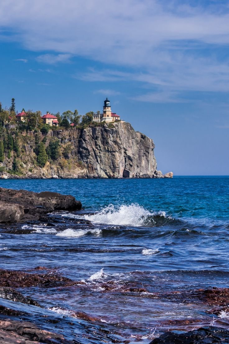 This contains: Split Rock Lighthouse on the Lake Superior's North Shore in Minnesota