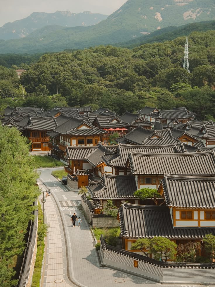 The most beautiful place I saw in Seoul was also the quietest ✨

Eunpyeong Hanok Village sits at the foot of Bukhansan Mountain, and wandering through its little streets honestly felt like stepping into a fairytale. Traditional Korean houses with curved tiled roofs, mountain views in the background, and barely any crowds compared to Bukchon - it was pure magic 🌿

If you go, make sure to stop at Irin Iljan Cafe (the rooftop views are unreal) and take the easy walk up to Jingwansa Temple, one o...